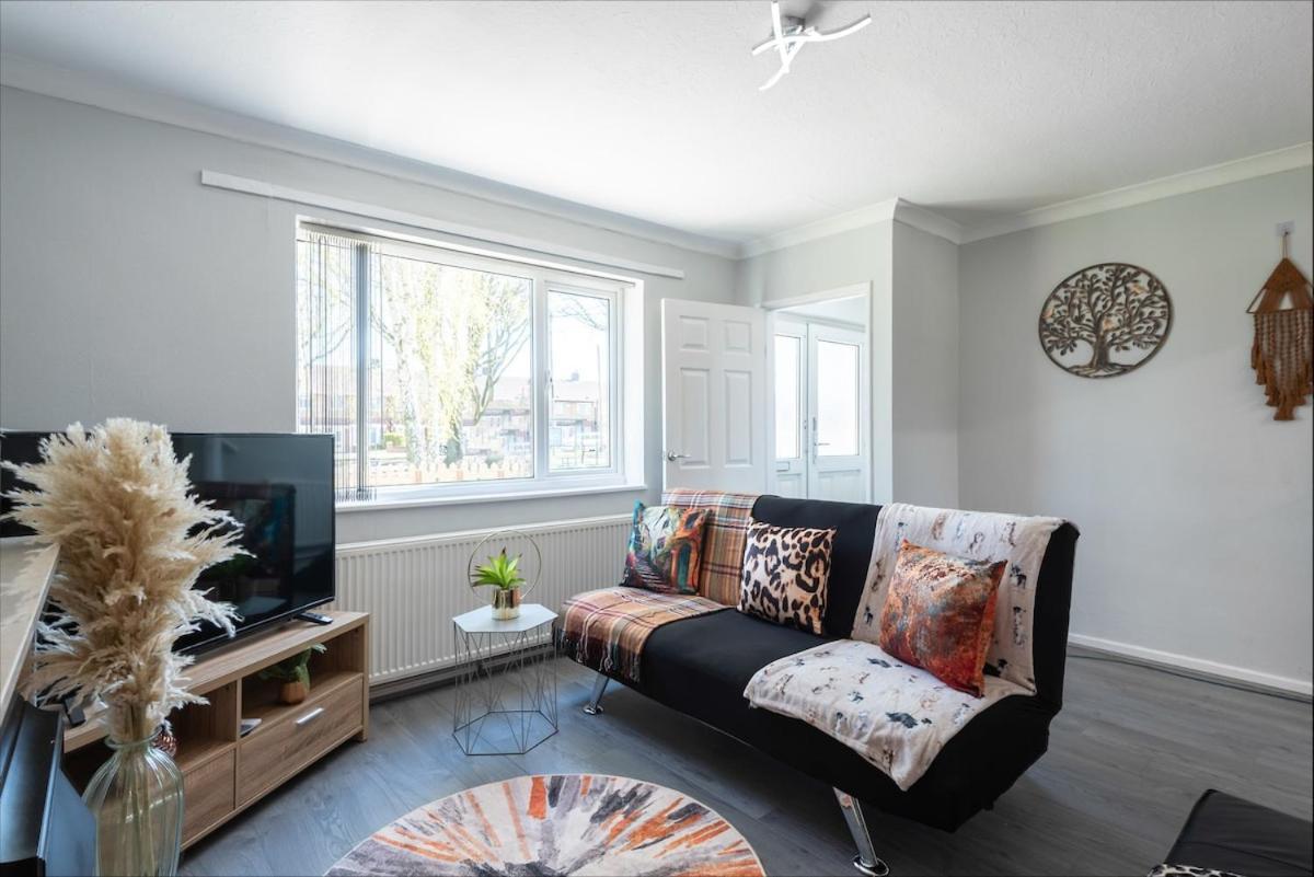 Elroi Boho Comfy 2 Bedrooms